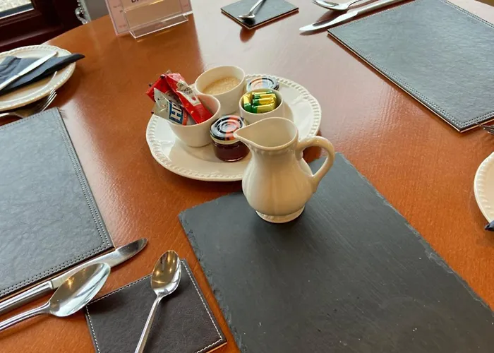 West Loch House Hotel Tarbert 