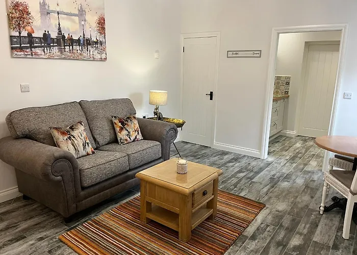 Millbrae Lodges Belfast