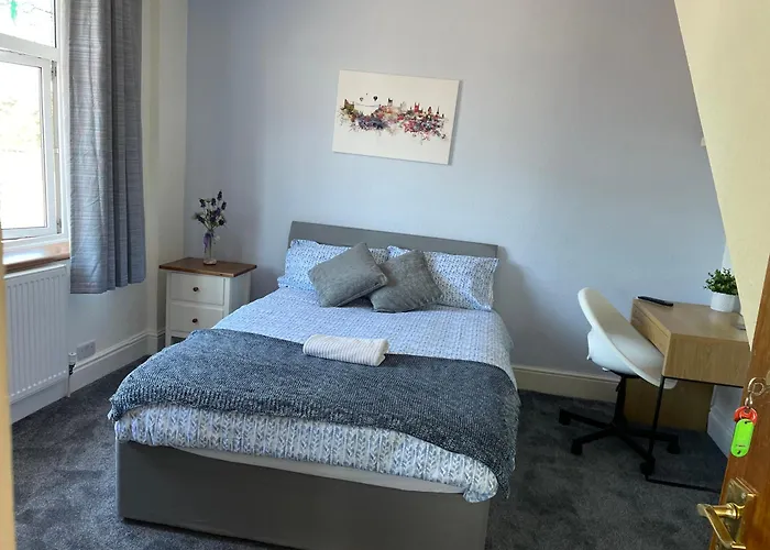 Maple Leaf Guest House Almondsbury