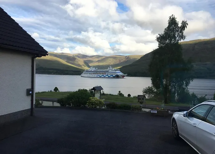 Stronchreggan View Guest House Fort William