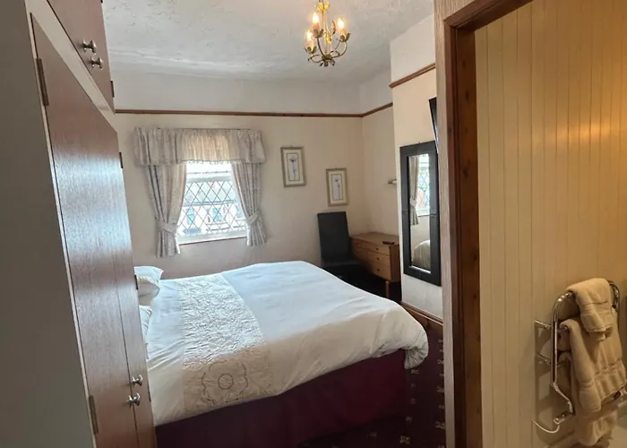 Bayona Guest House Southport