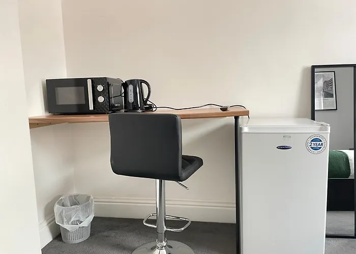 Marroway Shared House Hotel Birmingham