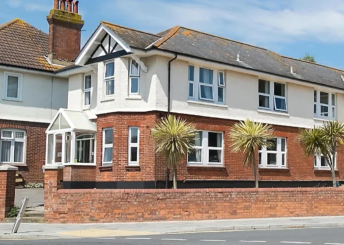 Hotel Poole Park House