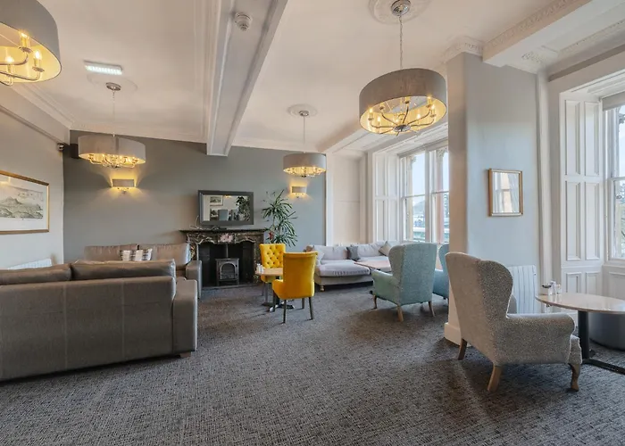 Hotéis três estrelas em Edimburgo