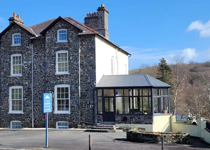 Llys Aeron "The Little Hotel" Aberaeron