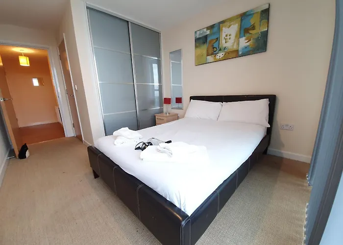 Dazzon Apartments - Hub - Central Mk Milton Keynes