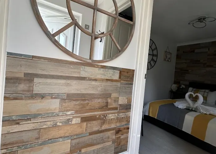 Dana guest suite Horley 