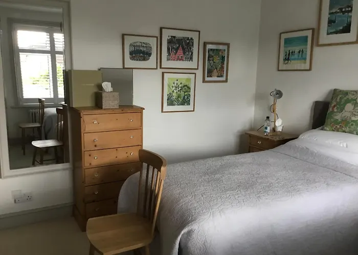 Number 19 B&B Chichester