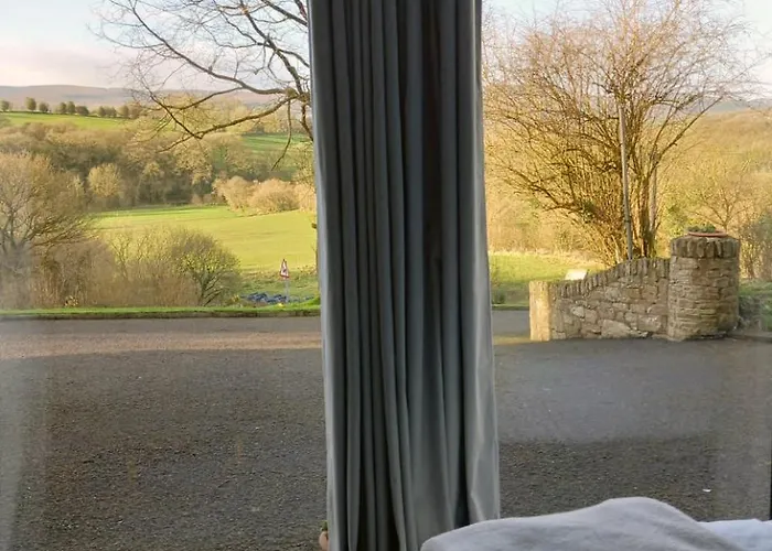 Hillside Hideaway Hotel Omagh