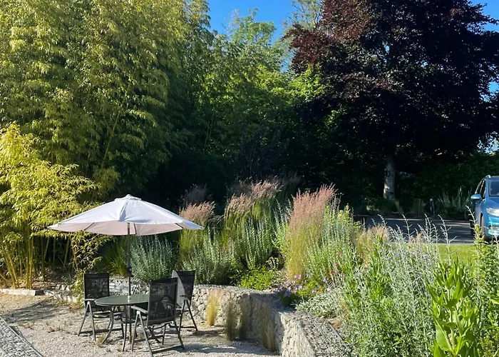 The Bamboo Lodge - B&B / Self-Catered Apartment Ashford 