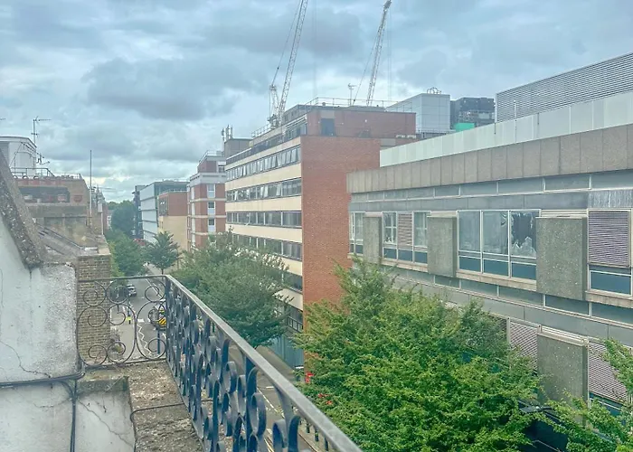 Maple Street Apartments London
