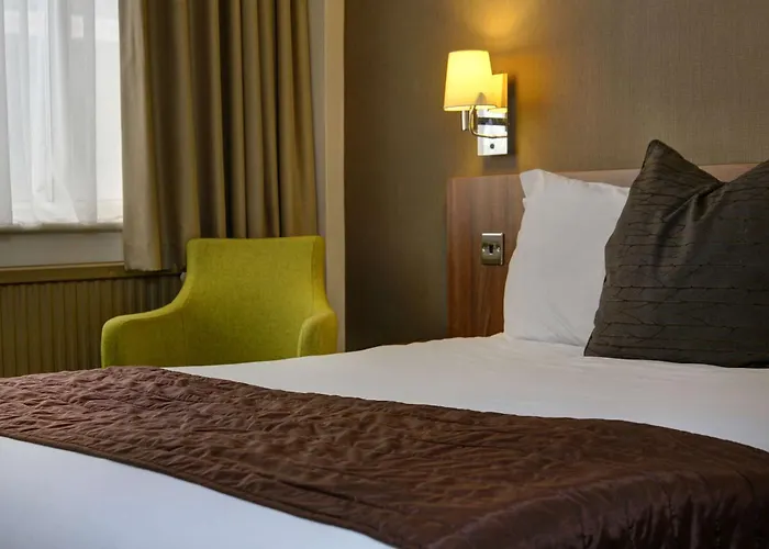 Cresta Court Hotel Altrincham