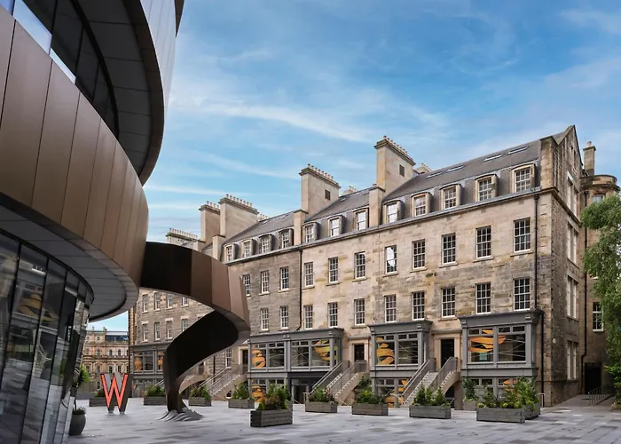 W Edinburgh Hotel
