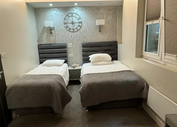 Park Avenue Hotel Londra