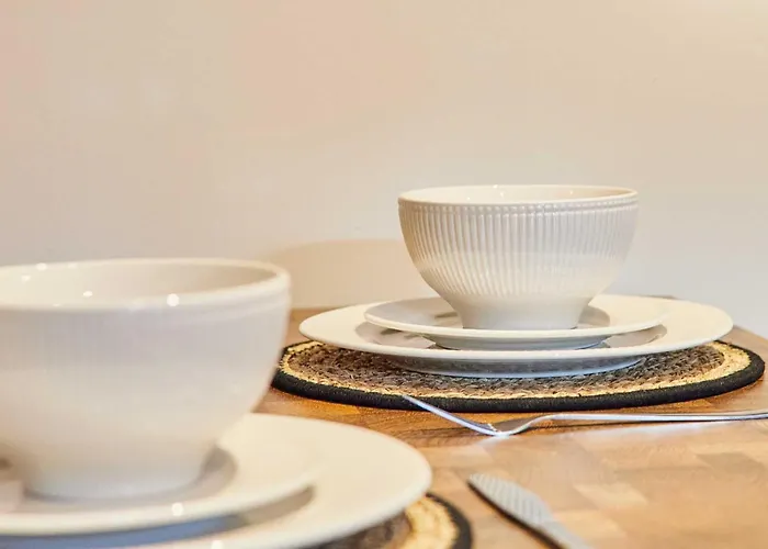 Host & Stay - The Raven Hotel Much Wenlock