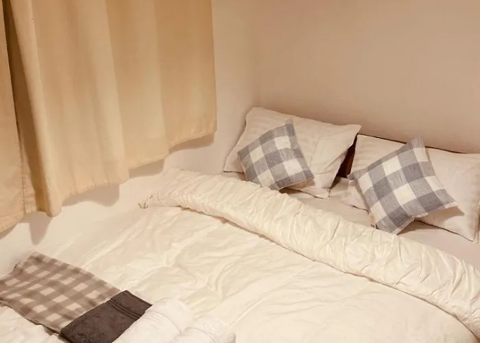 Ever United Guest House Manchester