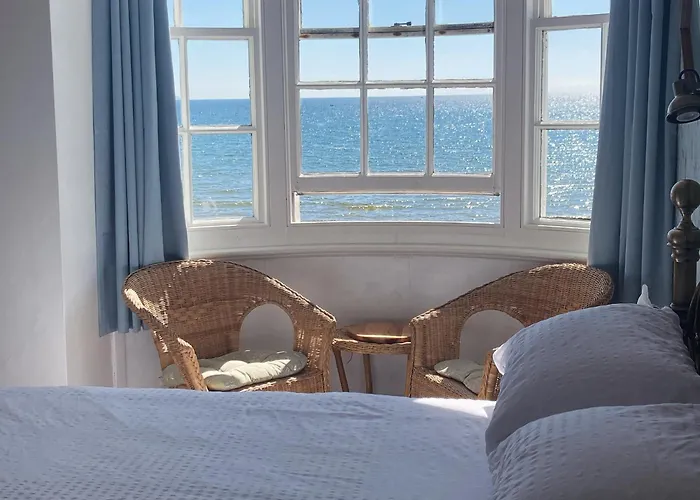 Whitecliff Guest House Weymouth