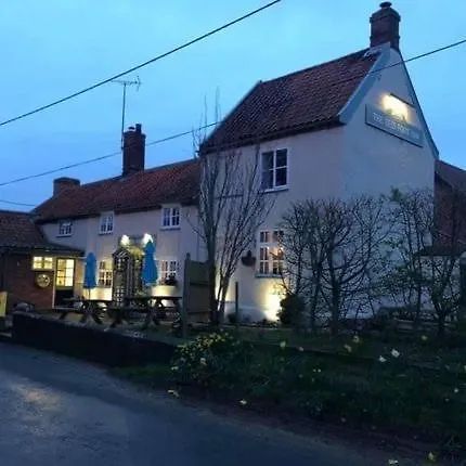 Theberton Hotels