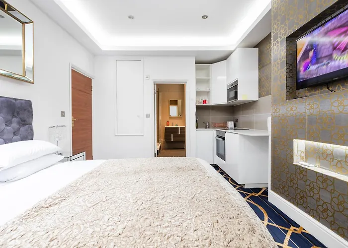 Hyde Park Rooms & Apartments London