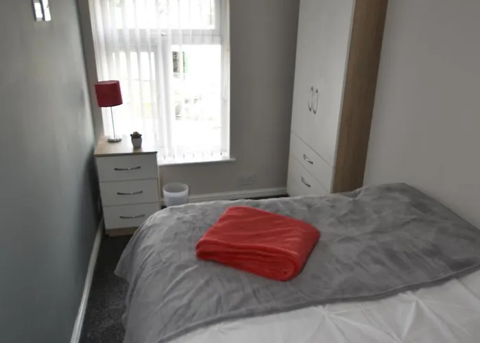 Townhouse @ 32 Penkhull New Road Stoke Hotel