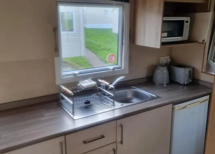 Newquay Caravan, Newquay Bay Resort Jetts View 104