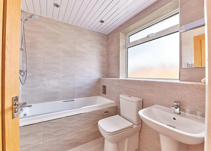 Properties Unique Dene Rooms Twin Newcastle upon Tyne