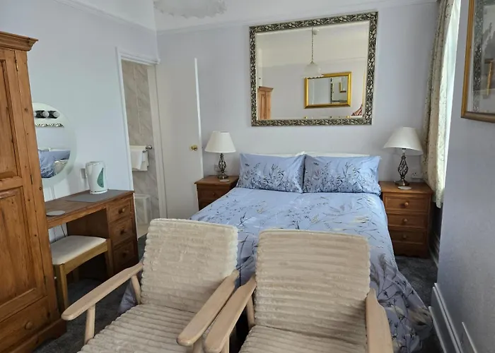 Shoreline Holiday Accommodation Bournemouth