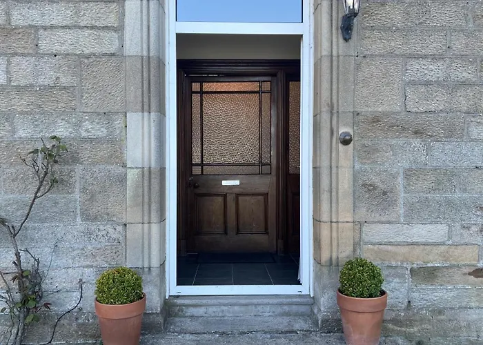 Springfield Guest House Tain
