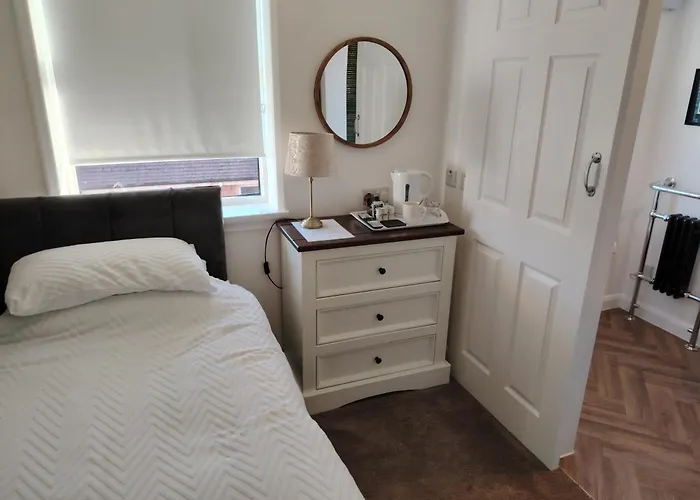 Linroy Guest House Skegness