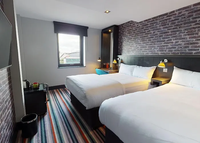 Boutique Village Hotel Edinburgh