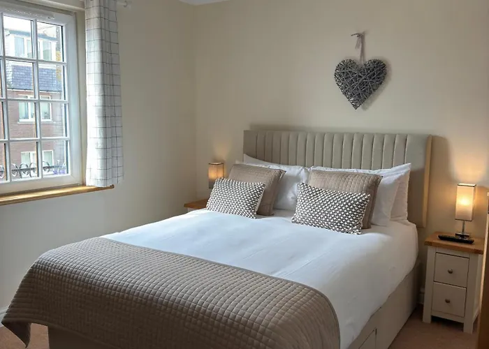 Arbroath Hotels