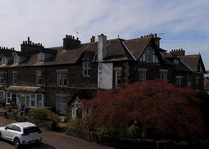 Kirkwood Guest House, Free Parking, Electric Car Point Windermere