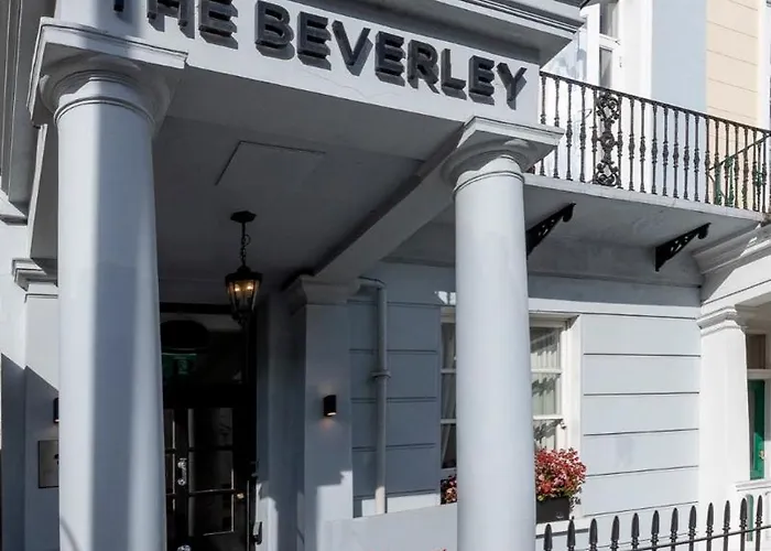The Beverley Hotel London - Victoria