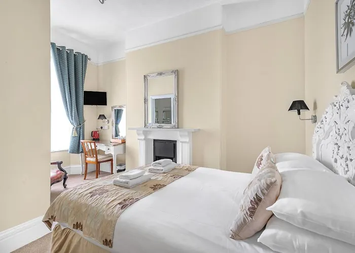 Summerlands Guest House Torquay