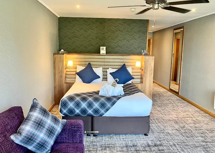 Hotels in Luss