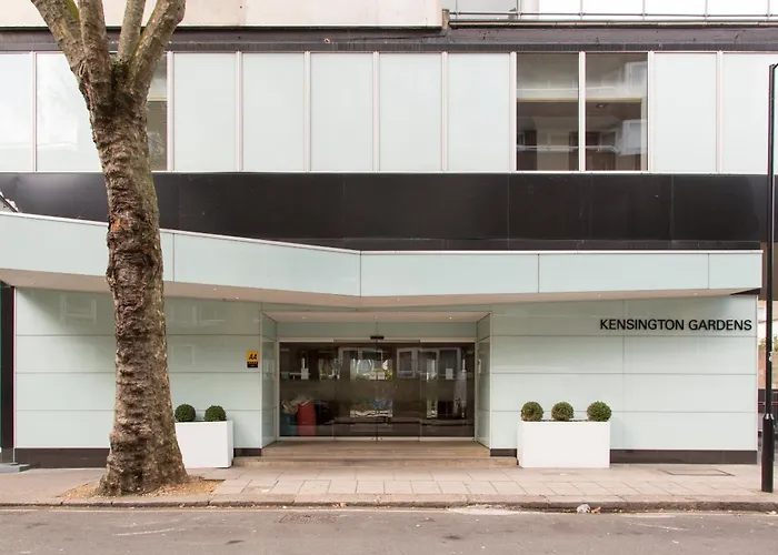 London Hotels for Romantic Getaway