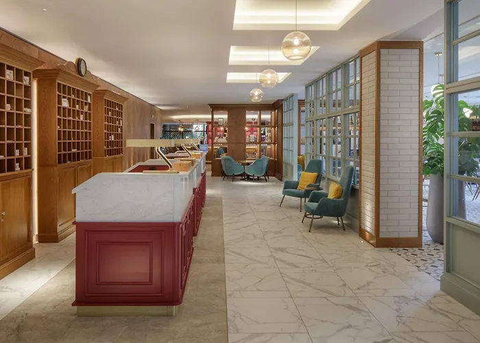 Hotel Doubletree By Hilton Bath - un Hotel de 4 estrellas
