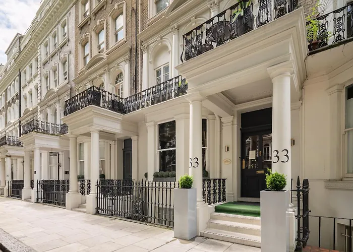 The Beaufort Hotel London