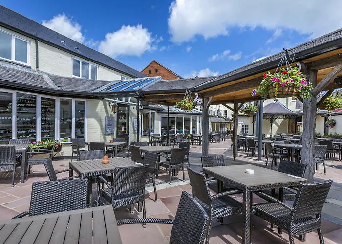 The Three Swans Hotel, Market Harborough, Leicestershire - The Coaching Inn Group