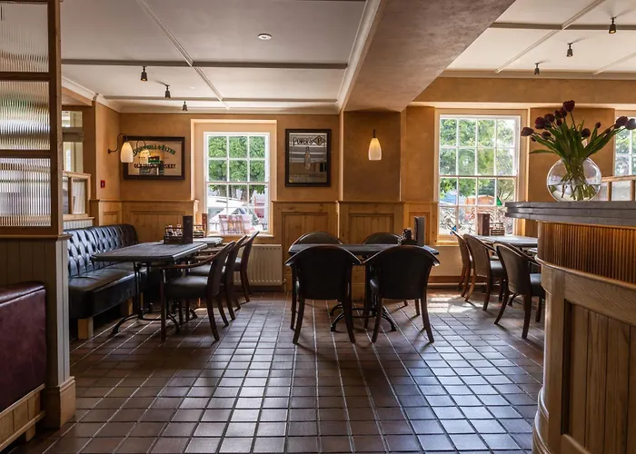 Carnlough Hotels