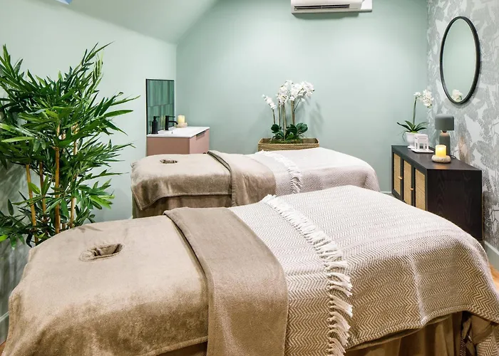 Voco Lythe Hill Hotel & Spa By Ihg Haslemere
