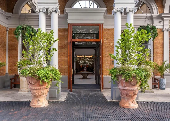 Oatlands Park Hotel Weybridge