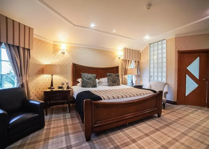 Sedgefield Hotels