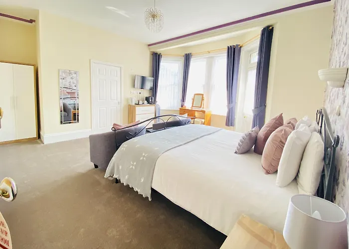 Hotel Coastal Waters Torquay