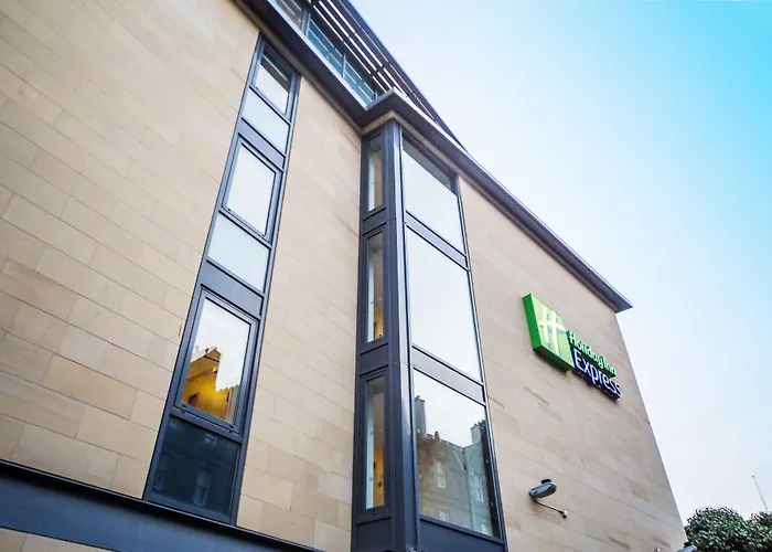 Holiday Inn Express Edinburgh - Royal Mile By Ihg