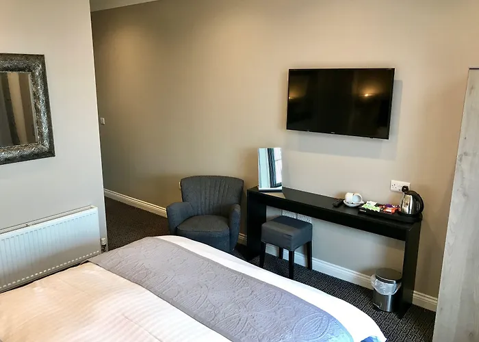 The Raven Hotel Corby