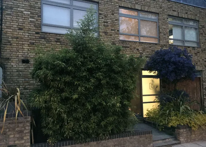 The Luxury Inn London