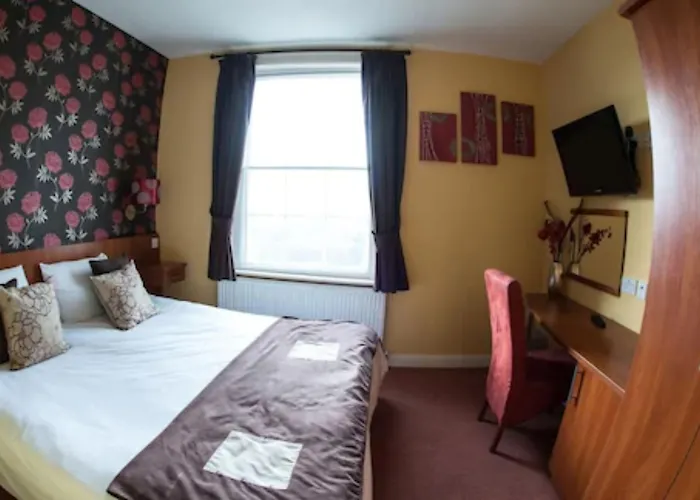 Thomas James Hotel Leamington Spa