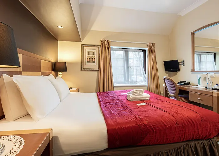 Barrington Lodge Crawley 