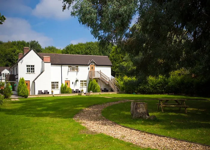 The Limes Country Lodge Hotel & Admiral Restaurant Solihull